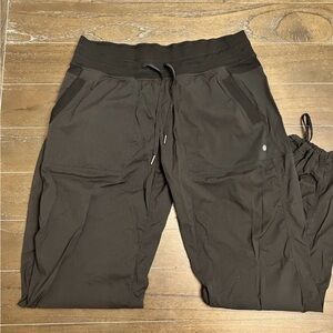 Size 12 Lululemon back drawstring pants